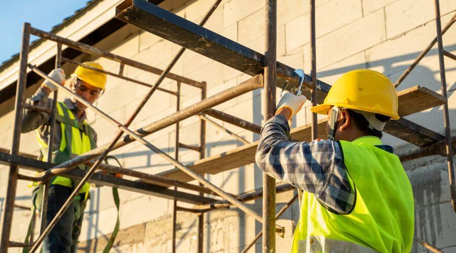 Professional fairlawn roofing services in Linwood, MI